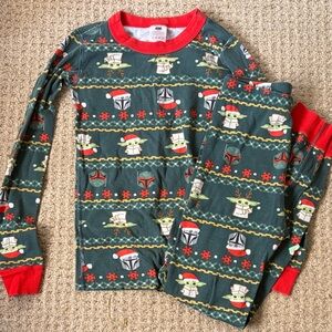 Hanna Andersson Star Wars Christmas Holliday PJ Set